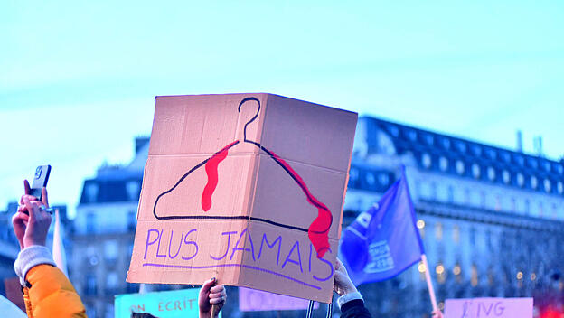 Abtreibung in Frankreich gilt als Verfassungsrecht
