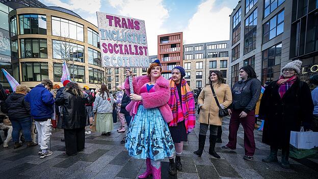 London schreitet gegen Gender-Gesetz in Schottland ein