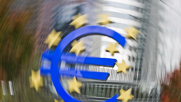 Globale Rezession - Eurozeichen