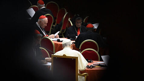 Papst Leo XIV. auf dem Konsistorium