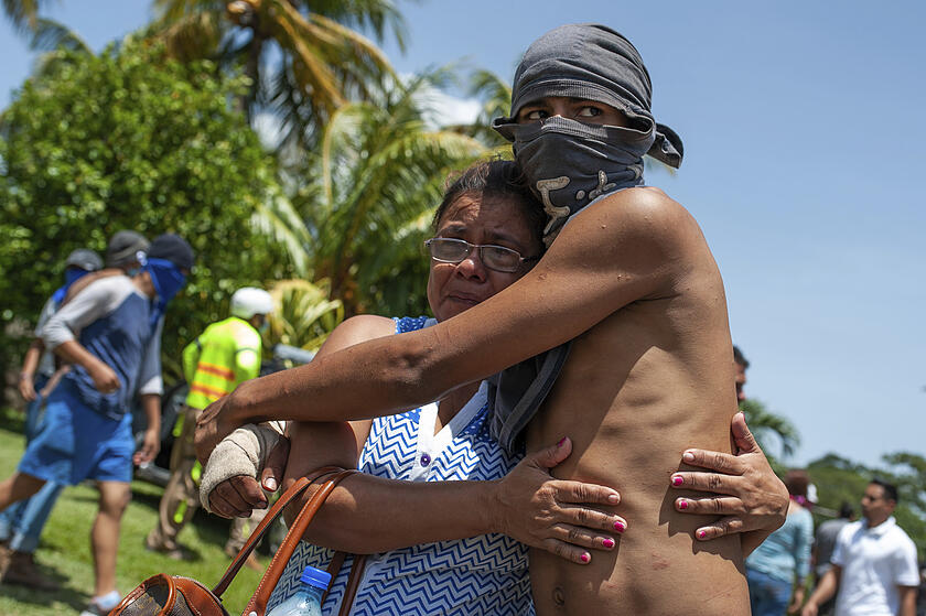 Nicaragua: Demonstranten suchen Zuflucht in Kirche