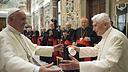 Franziskus und Benedikt XVI.