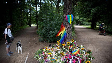 Trauer nach islamistischem Attentat auf CSD in Berlin