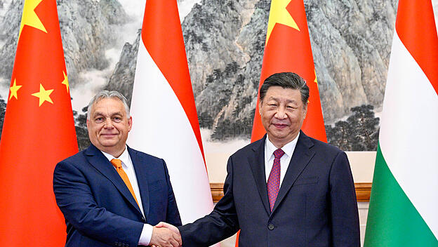 Ungarns Premierminister Viktor Orbán und Chinas Staatsschef Xi Jingping