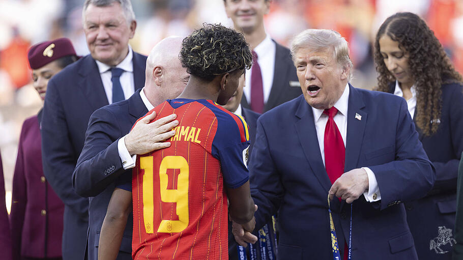 Donald Trump beglückwünscht Lamine Yamal