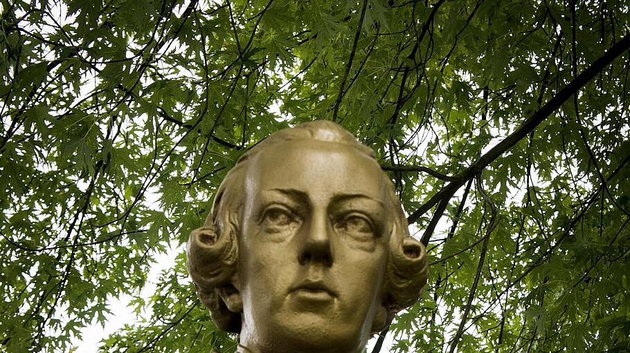 Statue von Kaiser Joseph II. in Weitra in Niederösterreich.