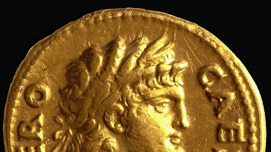 Goldmünze mit Porträt des Nero
