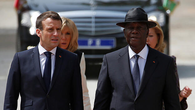 Frankreichs Präsident Macron besucht Bouake