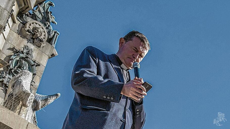 Geistlicher wegen Islamkritik vor Gericht