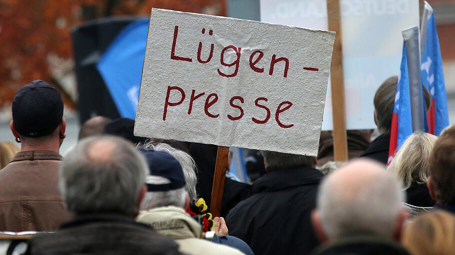 «Lügenpresse»