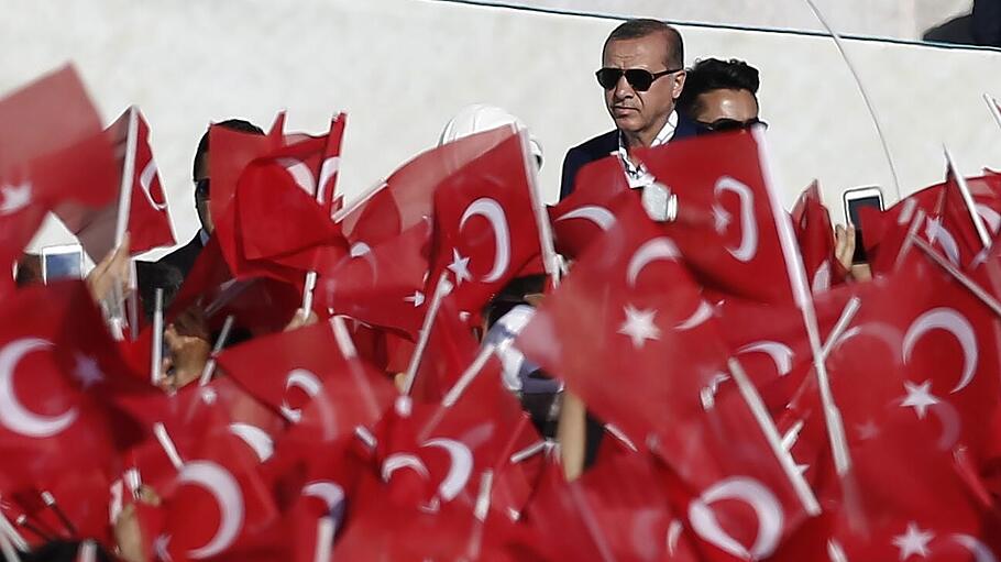 Präsident Erdogan: Unterdrückung von Minderheiten