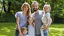 Gro&szlig;familie - Familie mit drei Kindern