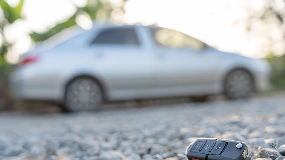 Die Schlüssel nicht verlieren - sonst droht das Fegefeuer der öffentlichen Verkehrsmittel.