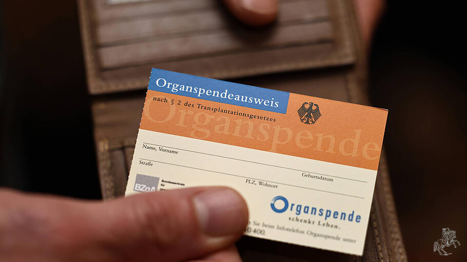 Organspendeausweis: Widerspruchsregelung bei der Organspende