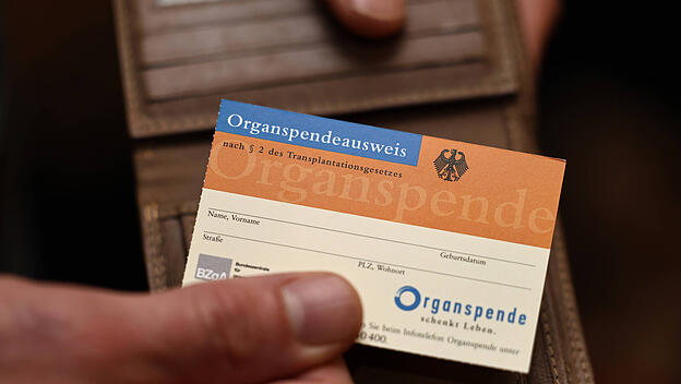 Organspendeausweis: Widerspruchsregelung bei der Organspende