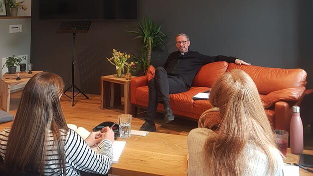 Pfarrer Frank Cöppicus-Röttger spricht über das Wochenthema "Geistiger Kampf"