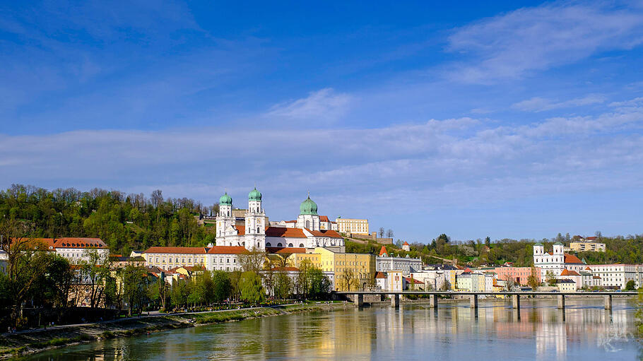 Bistum Passau: Blick auf den Dom St. Stephan