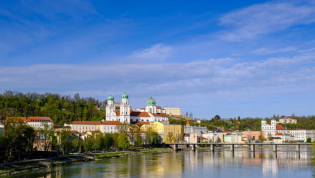 Bistum Passau: Blick auf den Dom St. Stephan