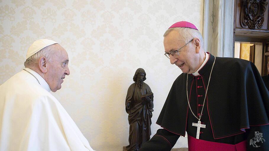 Erzbischof Stanislaw Gadecki bei Papst Franziskus