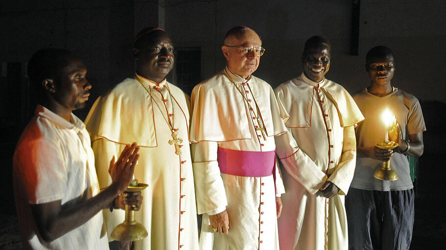 Timothy Joseph Carroll, Apostolischer Vikar von Kontagora, Erzbischof Robert Zollitsch, und Erzbischof Matthew Man-oso Ndagoso