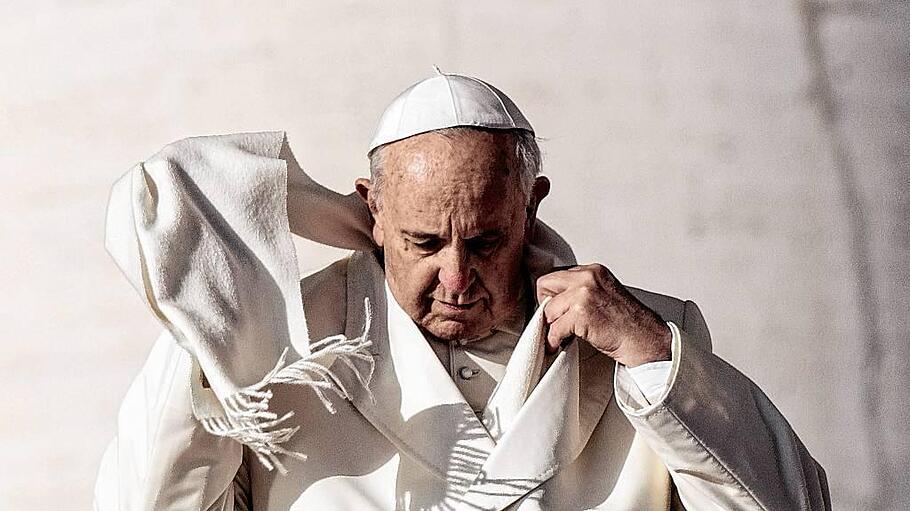 Papst Franziskus: Stürmische Zeiten - Gegenwind aus den Reihen der Kardinäle