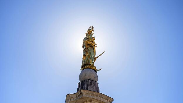Mariens&auml;ule vom Marienbrunnen