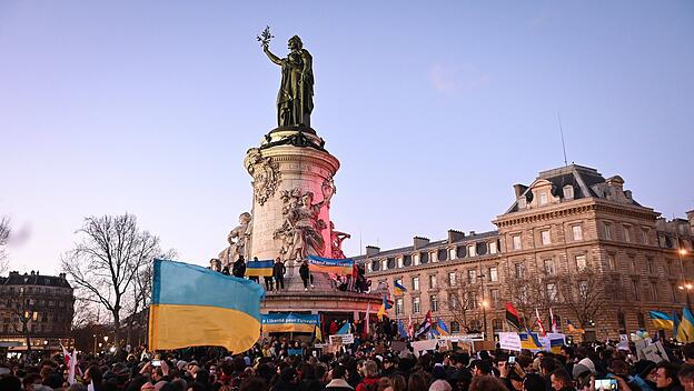 Pro-ukrainische Demonstration in Paris