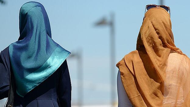 Islamische Frauenkleidung - Kopftuch