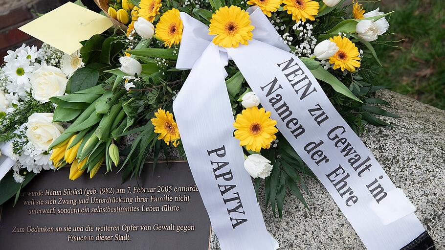 Gedenken an Hatun Sürücü