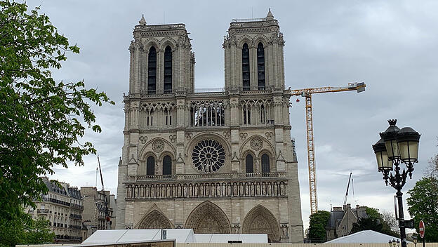 Notre-Dame wird nach dem Großbrand vom April 2019 nicht in einem Fegefeuer der Eitelkeiten untergehen.