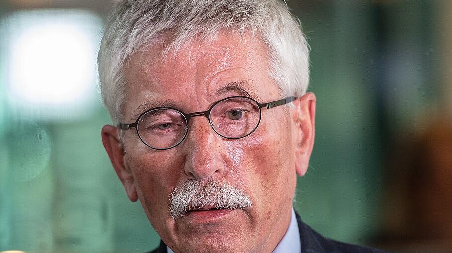 SPD schmeißt Thilo Sarrazin raus