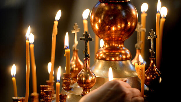 Orthodoxie: Warum es manche Prominente in die Kirche des Ostens zieht.