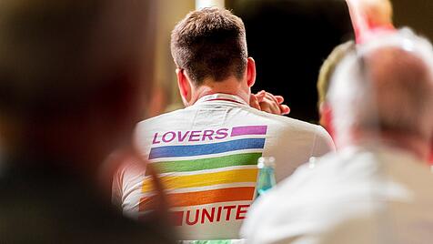 Alles dreht sich um das Thema „Homosexualität“