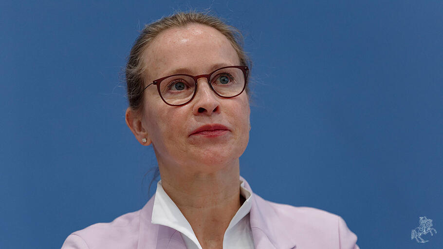 Frauke Brosius-Gersdorf bei der Vorstellung des Abschlussberichts
