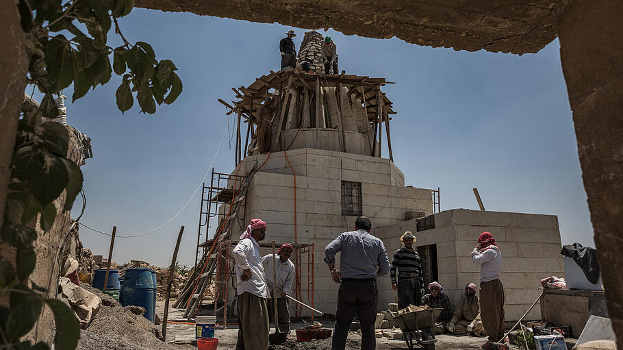 Wiederaufbau von jesidischen Tempeln im Irak