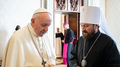 Papst Franziskus und Hilarion Alfejew