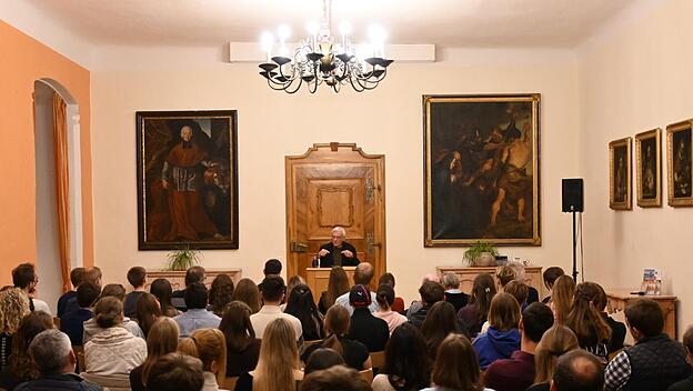 Österreichischer Altkanzler Schüssel im Stift Kremsmünster