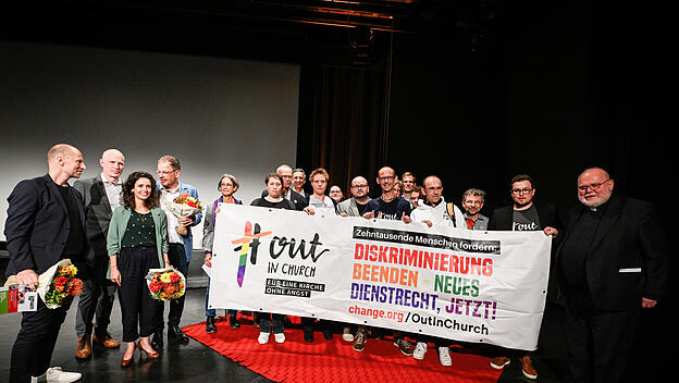 Protest der Initiative #outinchurch