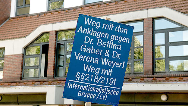 Prozess gegen Bettina Gaber und Verena Weyer