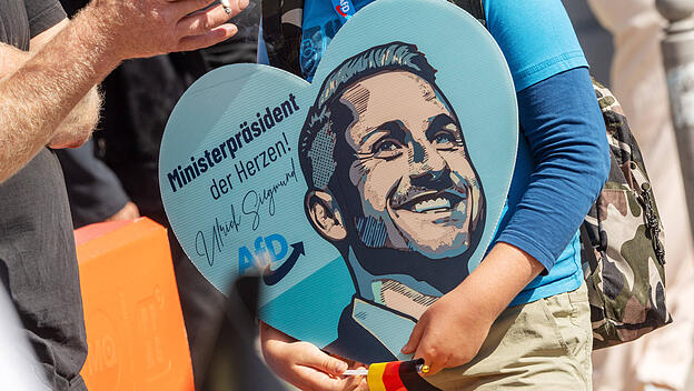 Ulrich Siegmund, Ministerpr&auml;sident der Herzen, AfD-Fanartikel in Herzform mit Autogramm
