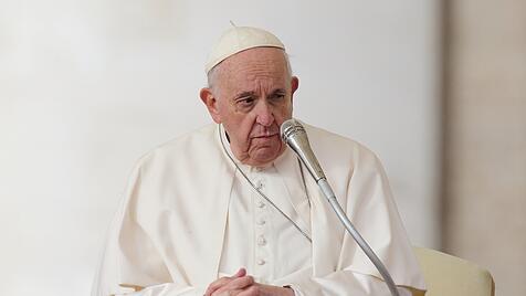 Pappst Franziskus beobachtet mit „Schmerzen und Sorge“ den andauernden Angriff der Ukraine