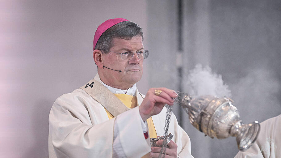 Erzbischof Stephan Burger von der Situation um Böhmann belastet