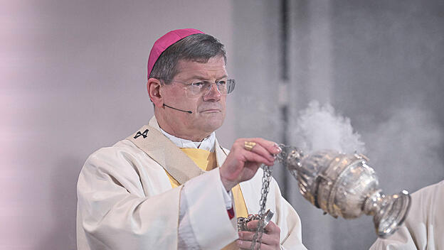 Erzbischof Stephan Burger von der Situation um Böhmann belastet