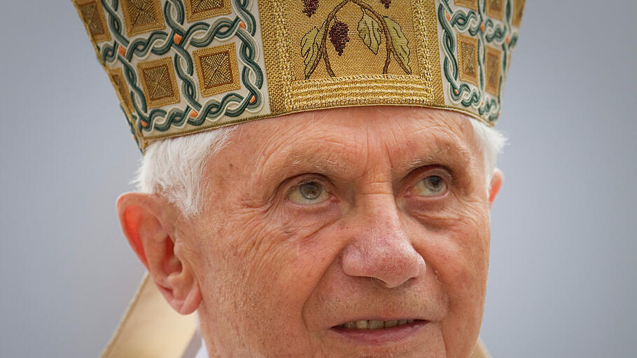 Benedikt XVI.: Poet, Priester, Prophet und Papst