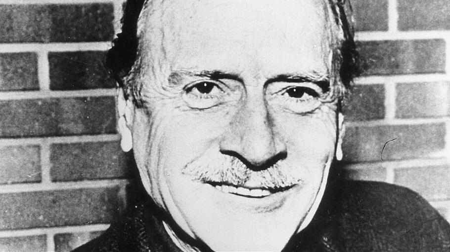 Marshall McLuhan, 1977