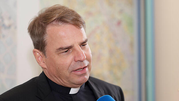 Bischof Oster im Interview mit Radio Horeb
