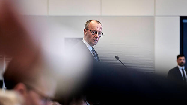 Friedrich Merz vor der ersten Fraktionssitzung nach der Bundestagswahl