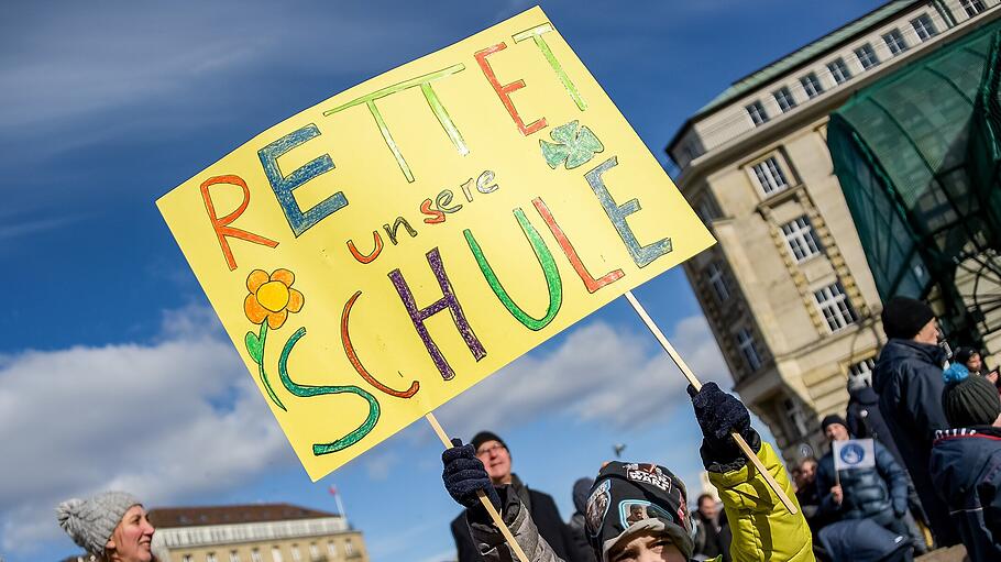 Erzbistum Hamburg steckt finanziell tiefer in der Krise als bisher bekannt