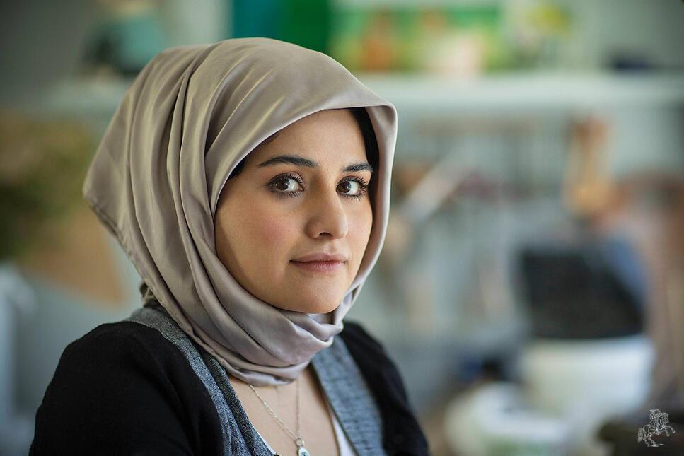 Hijab und Kreuzkette am Arbeitsplatz