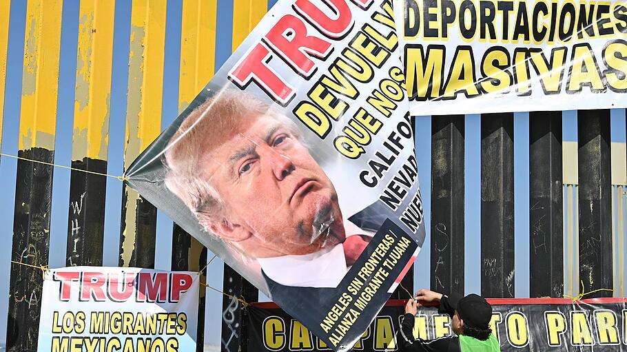 Proteste gegen Trump an der US-Grenze zu Mexiko